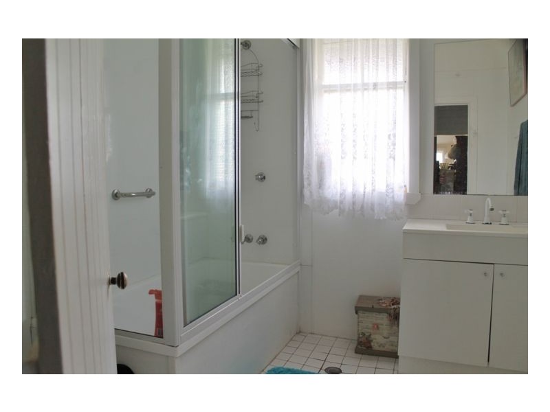 27 Lindsay Street, Woodenbong NSW 2476