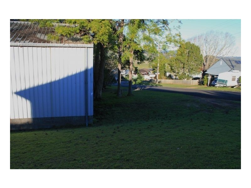 4 William Street, Geneva NSW 2474