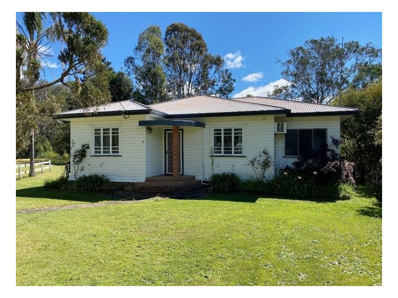 4 Urben Street, Urbenville NSW 2475
