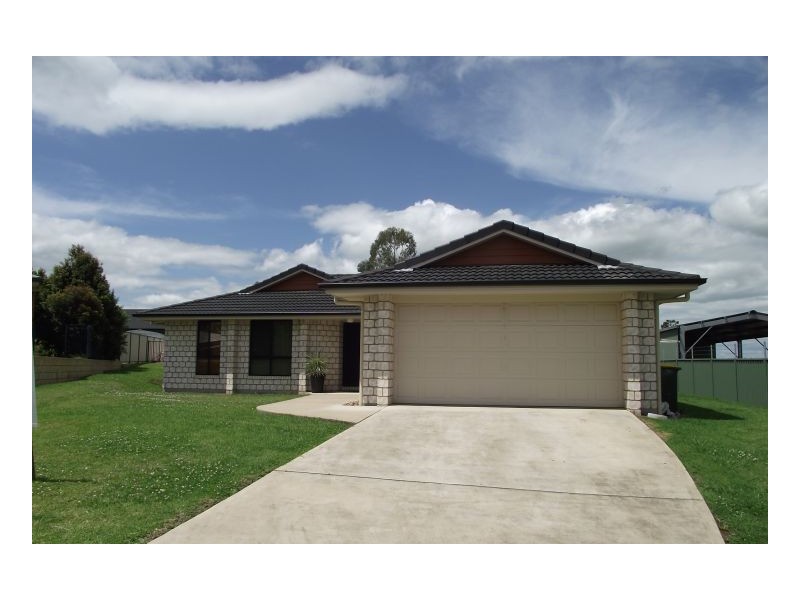 11 Rosewood Place, Kyogle NSW 2474