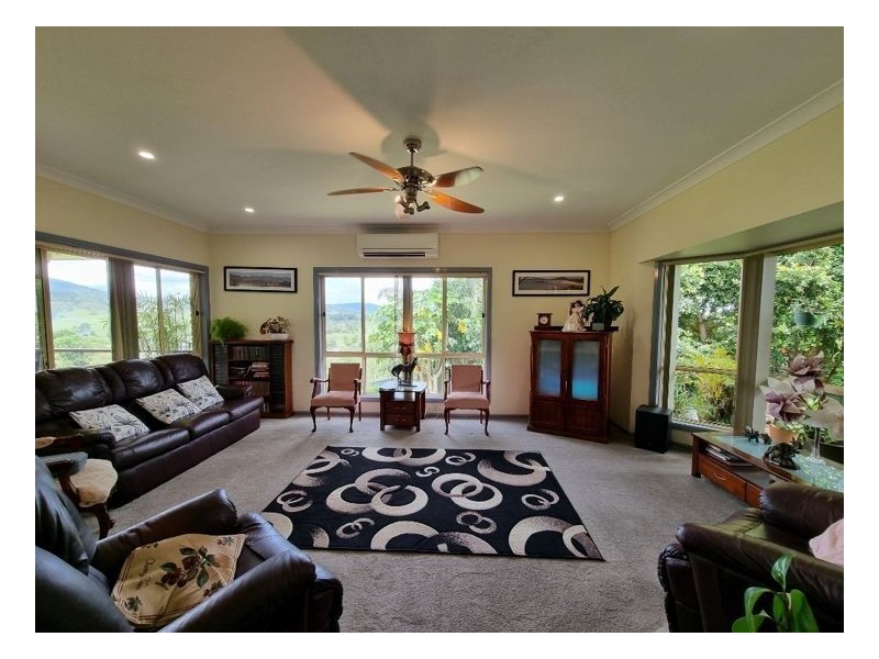 6 Carrabean Court, Kyogle NSW 2474