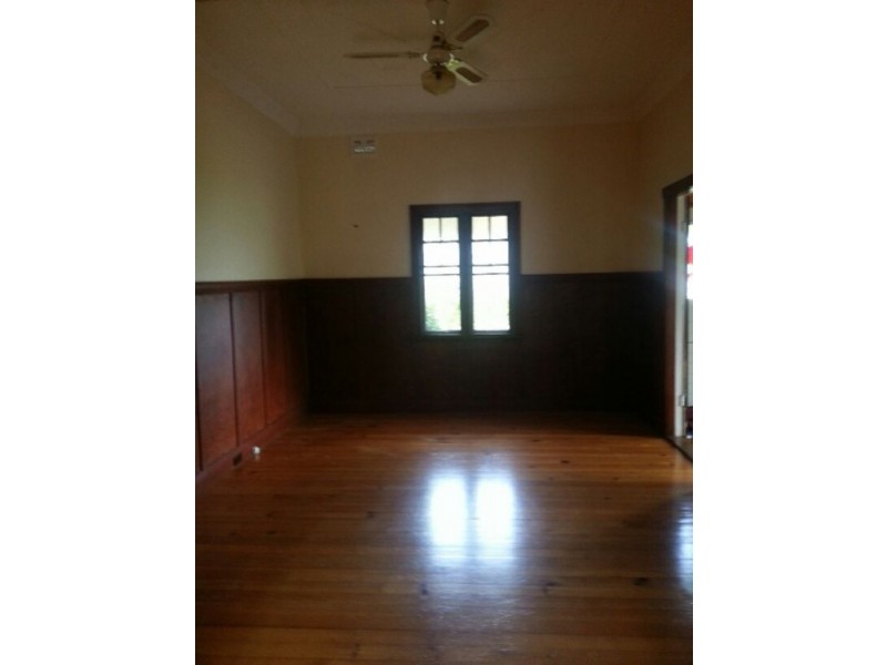 81 Avondale Avenue, Lismore NSW 2480