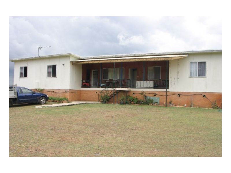 210 Benauds Road, Bora Ridge NSW 2471