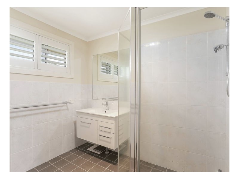 19 Maloney Avenue, South Lismore NSW 2480