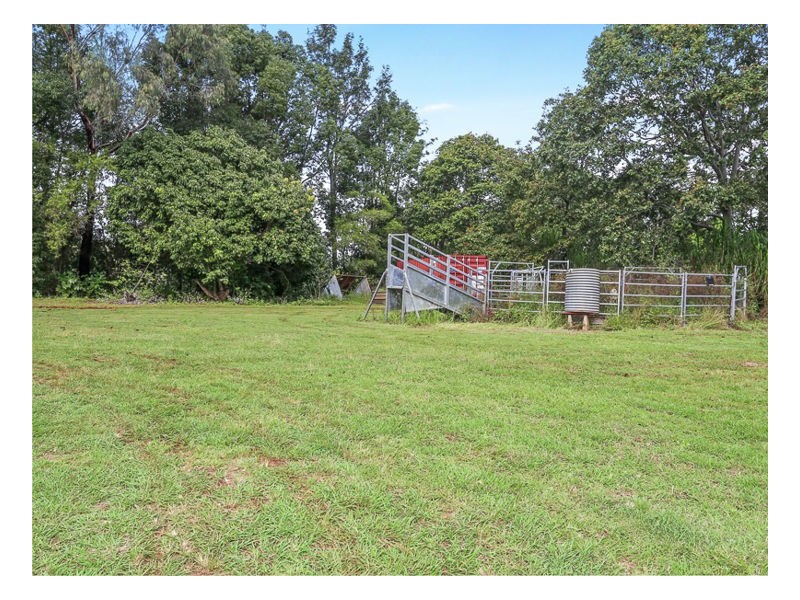 1 Robson Road, Wyrallah NSW 2480