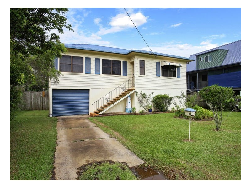 22 Maloney Avenue, South Lismore NSW 2480