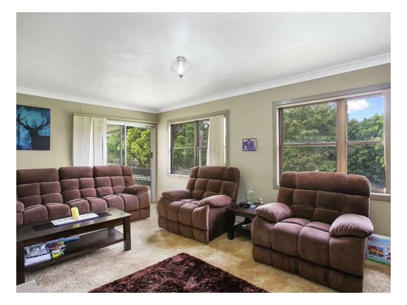 22 Maloney Avenue, South Lismore NSW 2480