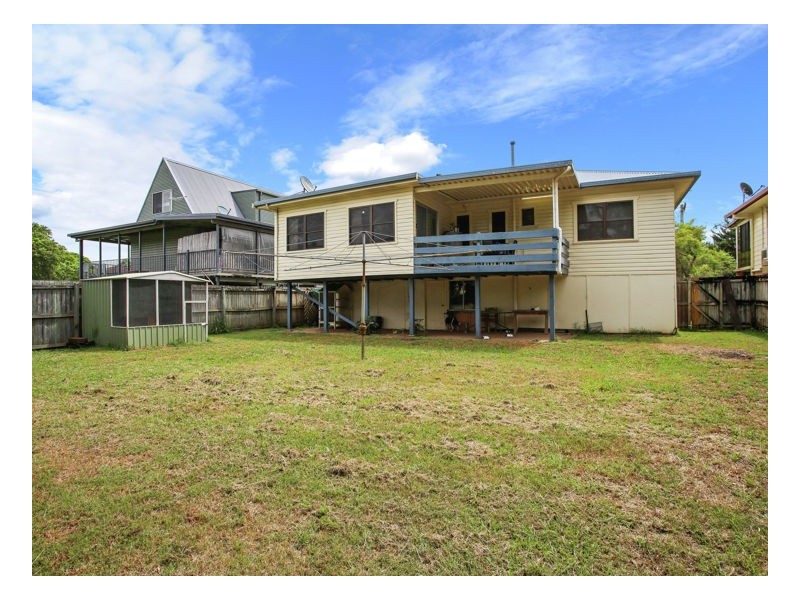22 Maloney Avenue, South Lismore NSW 2480