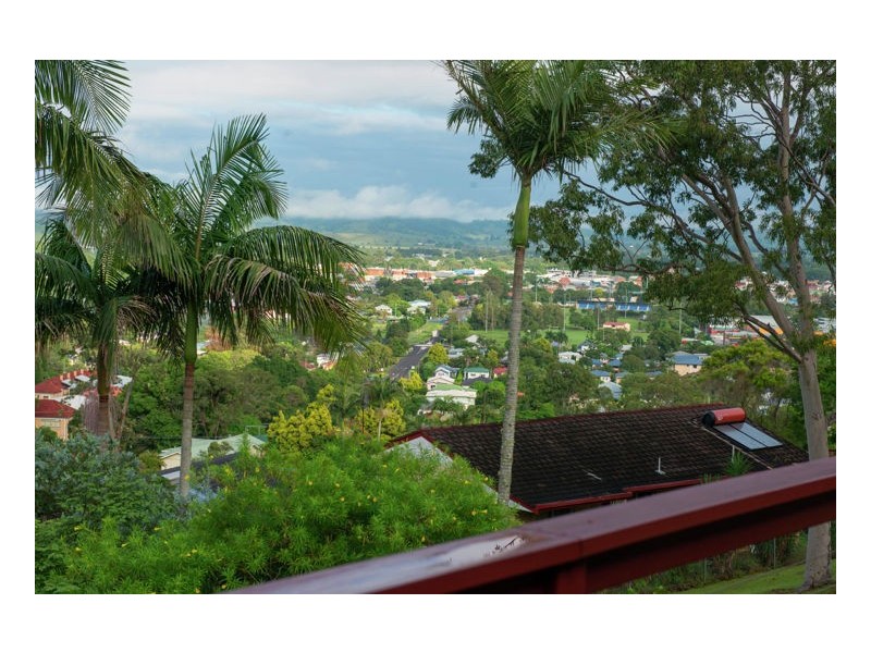 3 Greenwood Crescent, Lismore NSW 2480