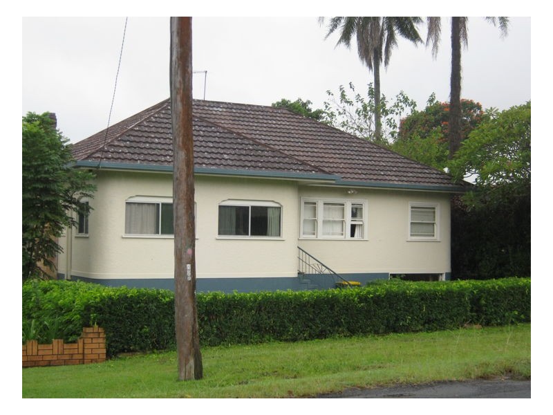 82 Avondale Avenue, East Lismore NSW 2480