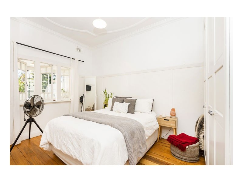 1&2/195 Dawson Street, Girards Hill NSW 2480