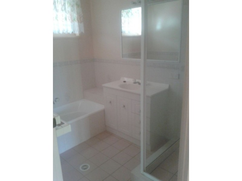 2/5 Sapphire Crt, Lismore Heights NSW 2480