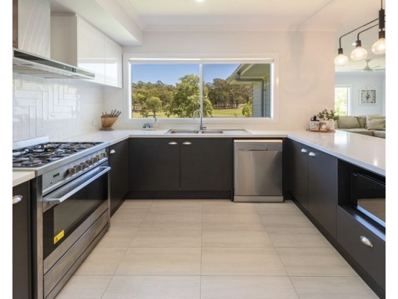 25 Ironbark Cr, Naughtons Gap NSW 2470