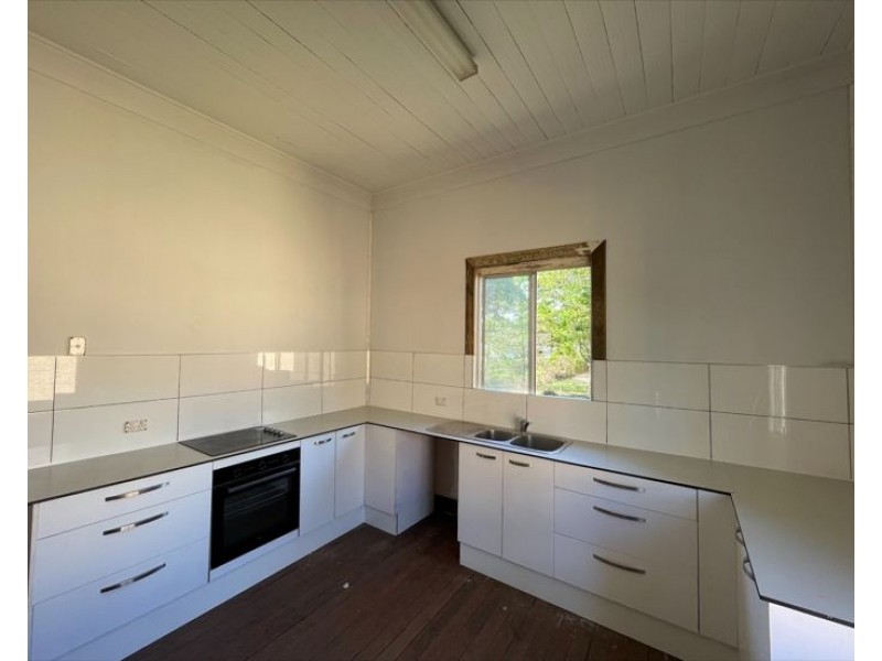 8 Ewing Street, Lismore NSW 2480