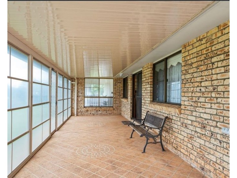 8 Funnell Dr, Modanville NSW 2480