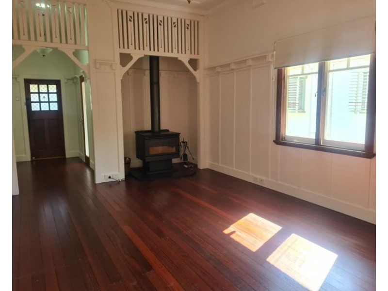 6 Allen Street, Girards Hill NSW 2480