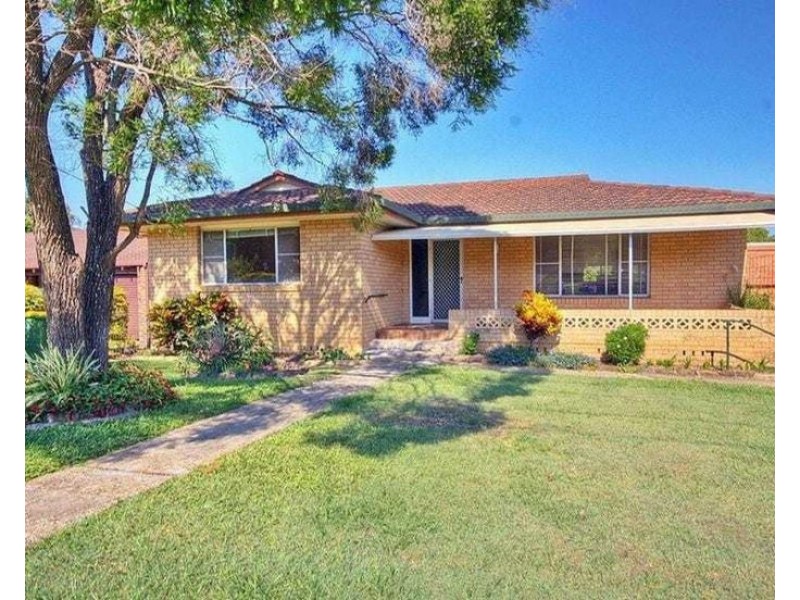 14 Robrown Drive, Lismore Heights NSW 2480