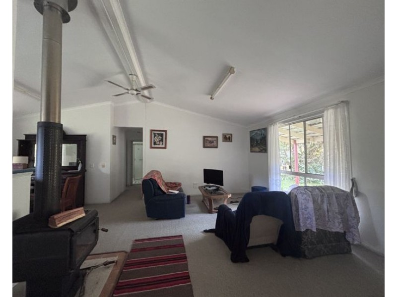 437 Crofton Road, Nimbin NSW 2480