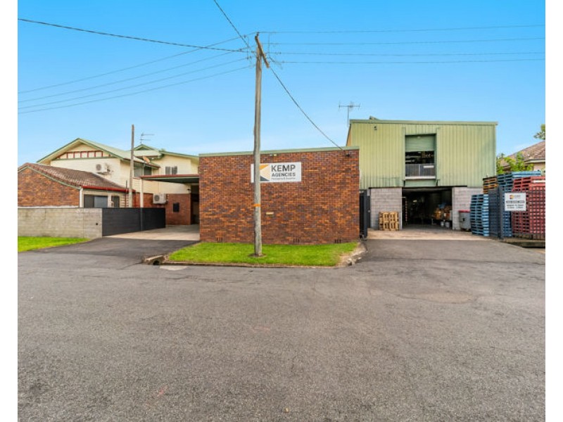 4 Avondale Avenue, East Lismore NSW 2480
