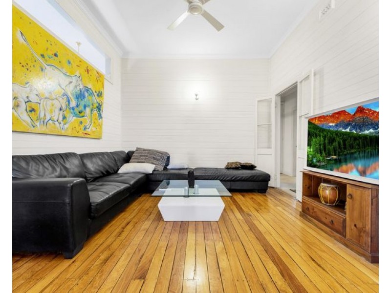 24 James Street, Girards Hill NSW 2480