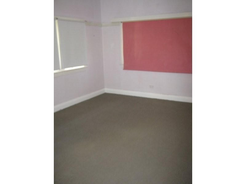 12 Oakley Avenue, East Lismore NSW 2480