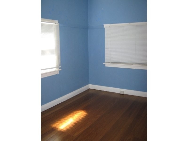 12 Oakley Avenue, East Lismore NSW 2480