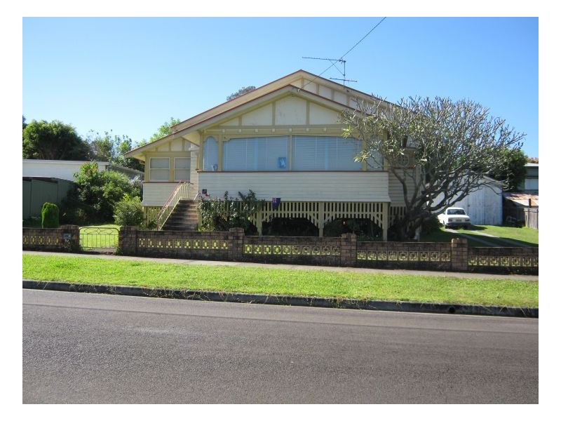 10 Second Avenue, East Lismore NSW 2480