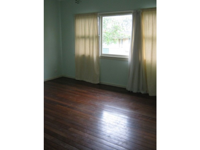 11 Balmer Avenue, Lismore Heights NSW 2480