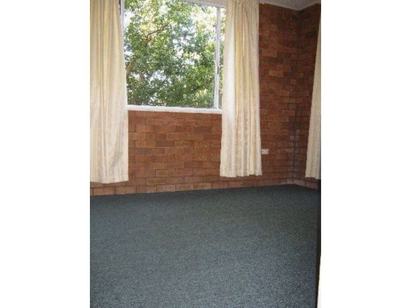 Unit 2/22 Robinson Road, Girards Hill NSW 2480