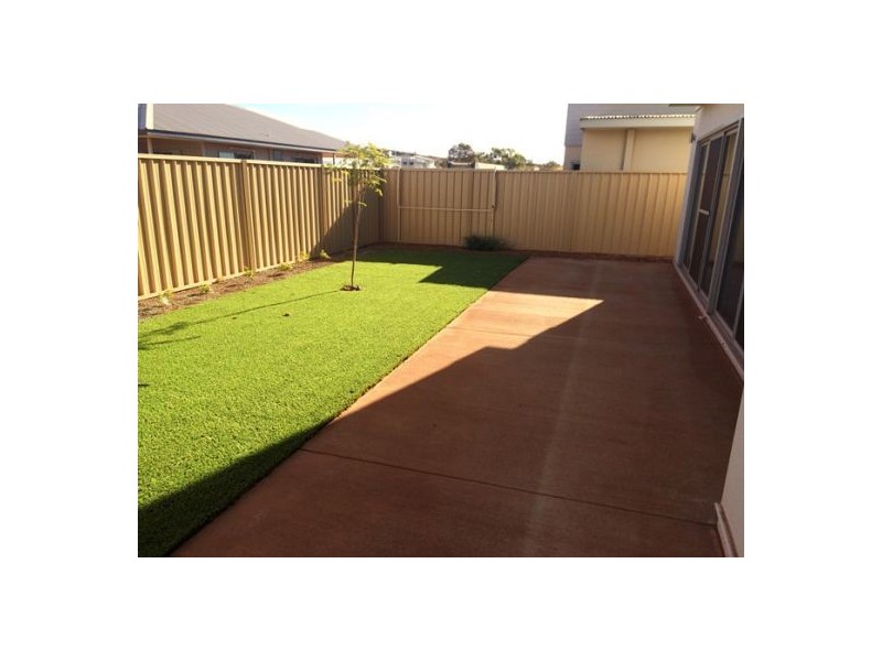 31 Les Tutt Drive, Newman WA 6753