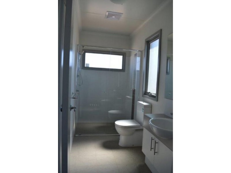 31 Les Tutt Drive, Newman WA 6753