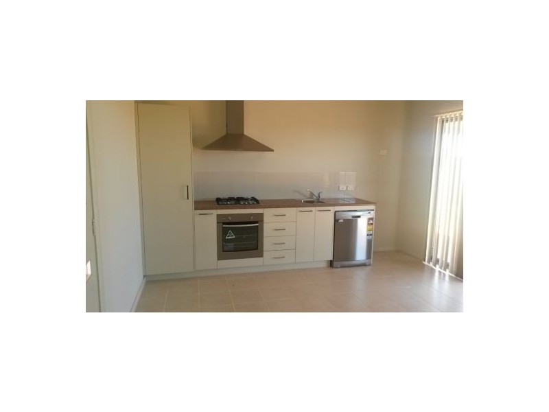 37 Homestead Ramble, Newman WA 6753