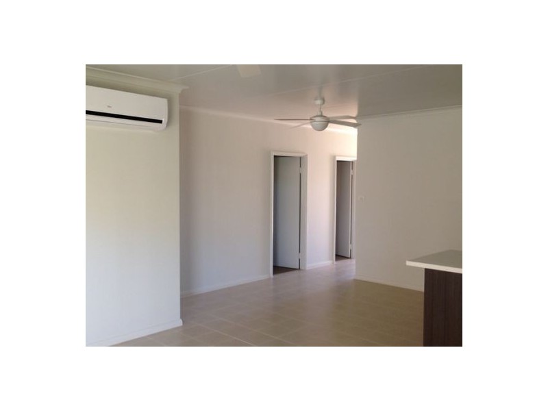 5 Hibiscus Way, Newman WA 6753