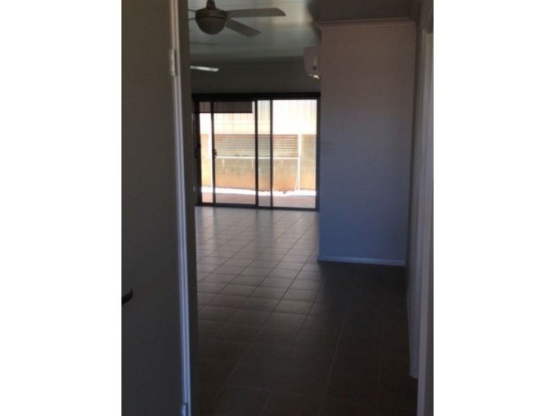 5 Hibiscus Way, Newman WA 6753