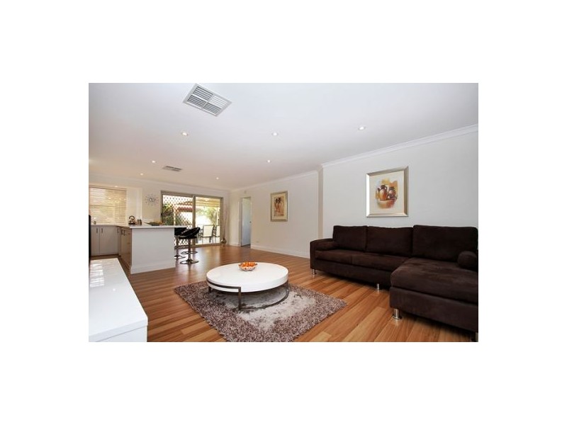 20 Lucas Loop, Canning Vale WA 6155