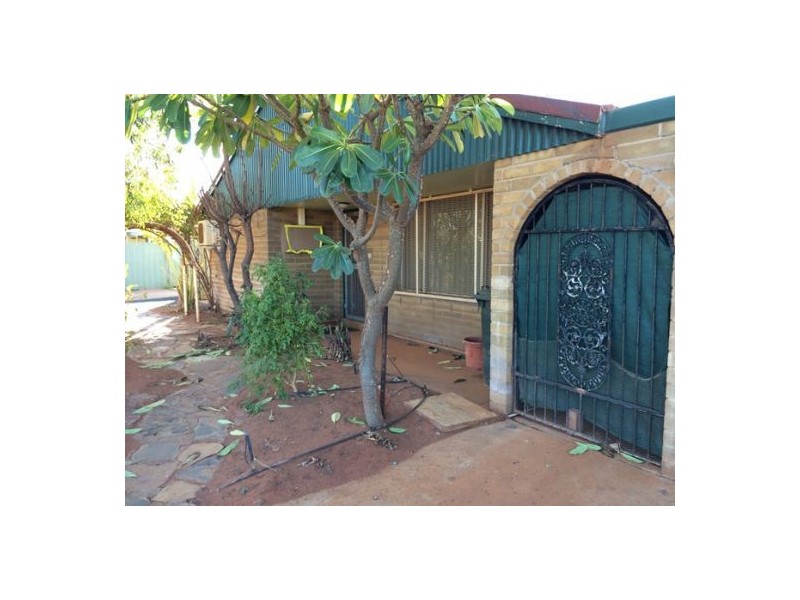 6 Trumpet Way, South Hedland WA 6722