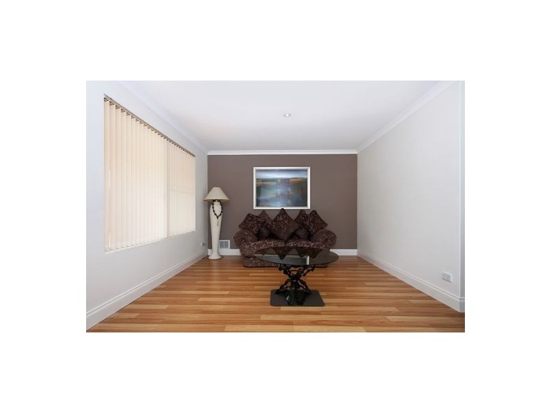 20 Lucas Loop, Canning Vale WA 6155