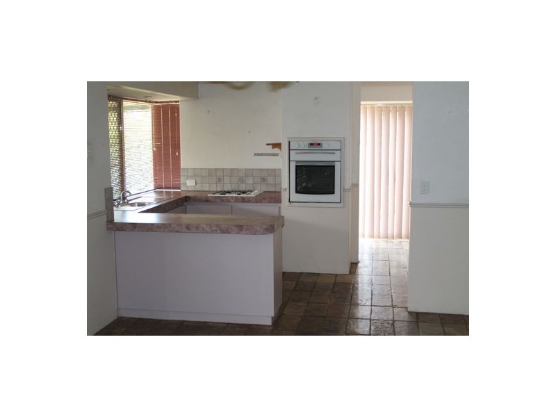 3 Sepal Close, Seville Grove WA 6112