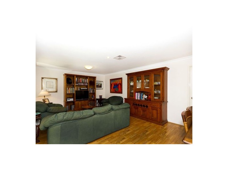 2/175 Stock Road, Palmyra WA 6157