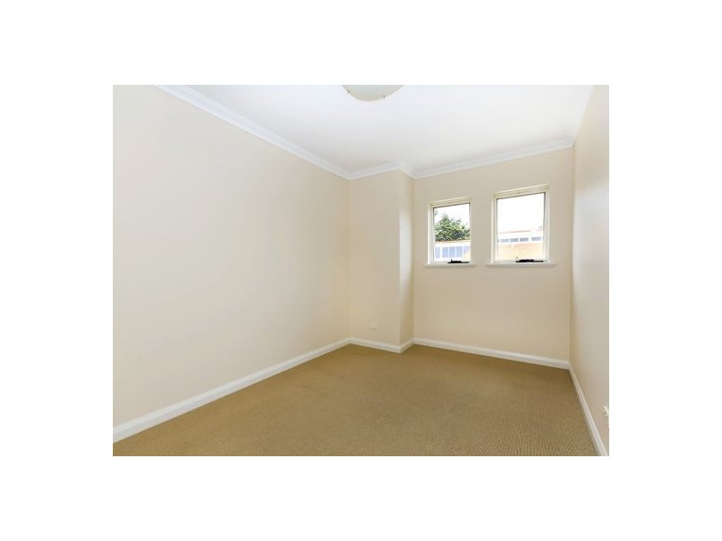 5/167  Stock Rd, Palmyra WA 6157