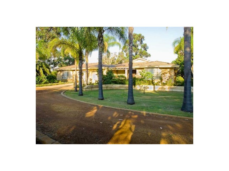 41 Brockwell Place, Oakford WA 6121
