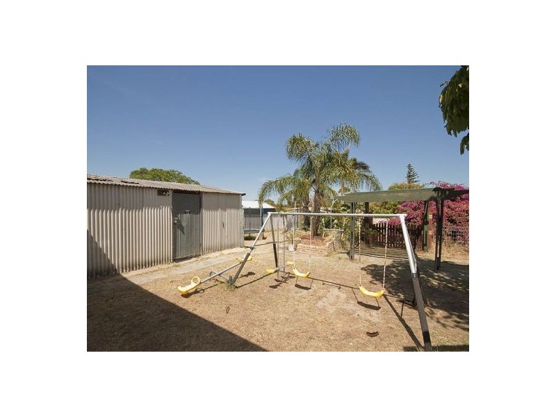 31 Doolette St, Spearwood WA 6163