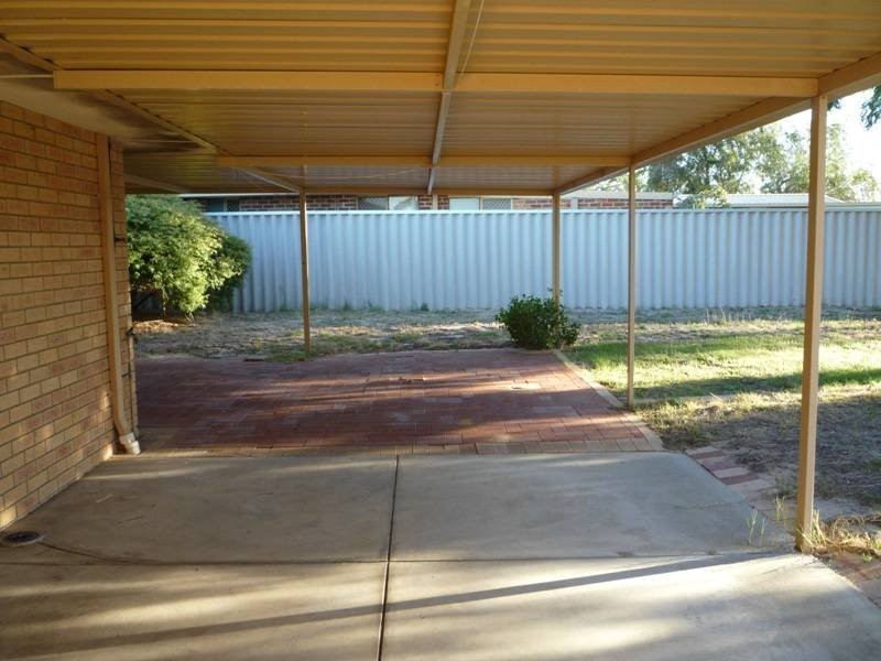 25 Sayer Crescent, Gosnells WA 6110