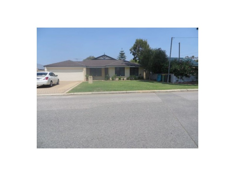 39 Grey Street, Cannington WA 6107