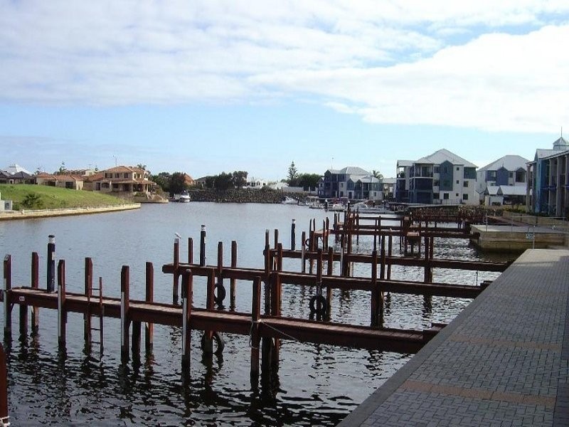 13/206 Mary Street, Halls Head WA 6210