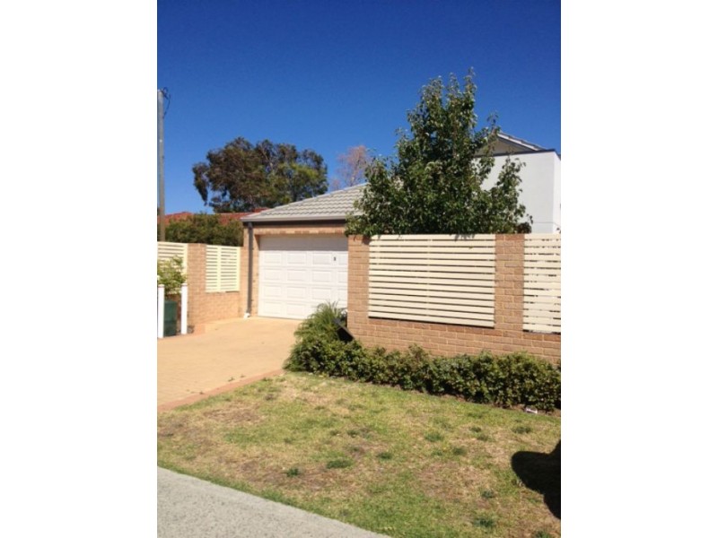 1/17 Third Avenue, Kelmscott WA 6111