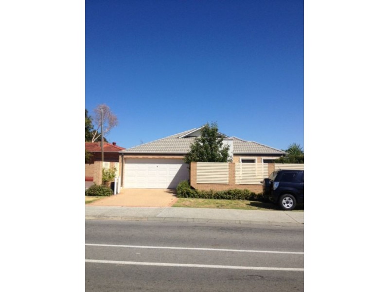 1/17 Third Avenue, Kelmscott WA 6111