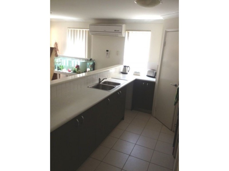 1/17 Third Avenue, Kelmscott WA 6111