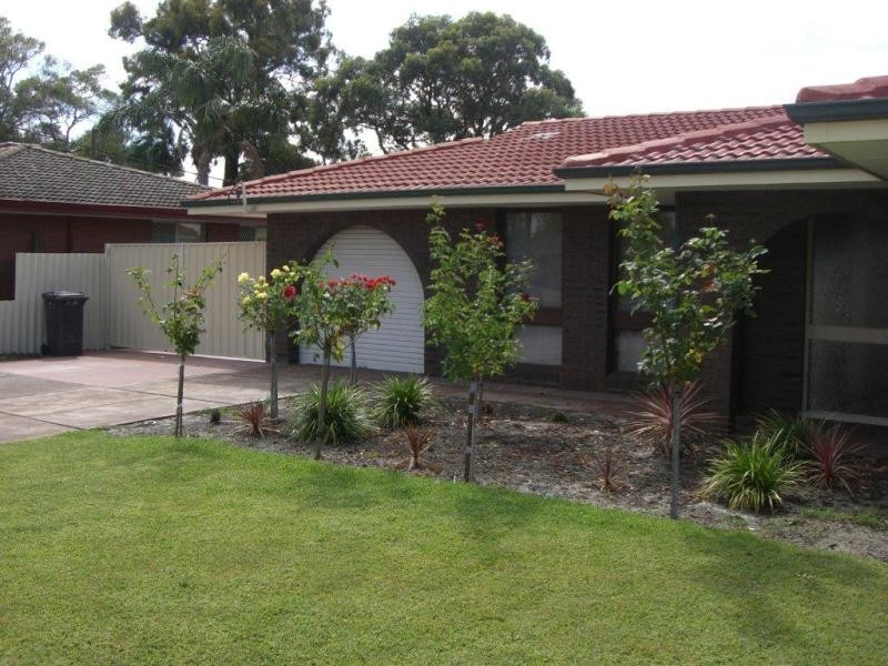 30 Elvington Way, Thornlie WA 6108