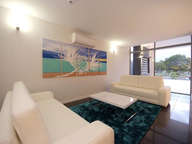 174 Grafton Street, Cairns QLD 4870